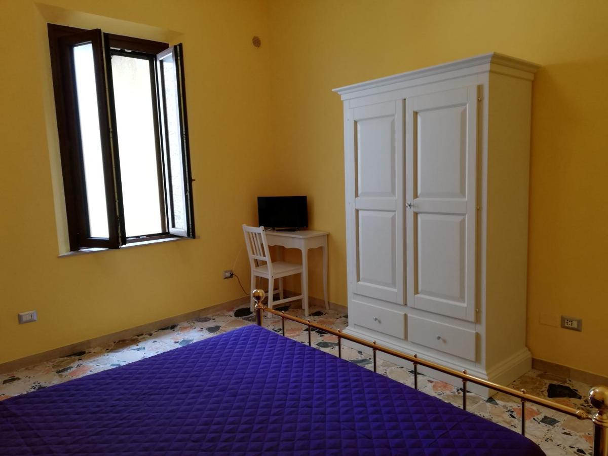 La Fragola Viola Apartment Perugia Bagian luar foto